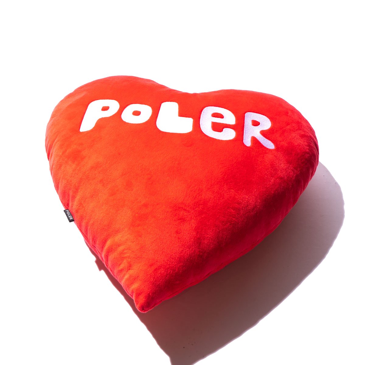 POLER FURRY HEART PILLOW