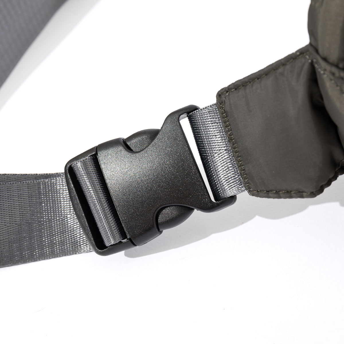 QUILTED SLING BAG
