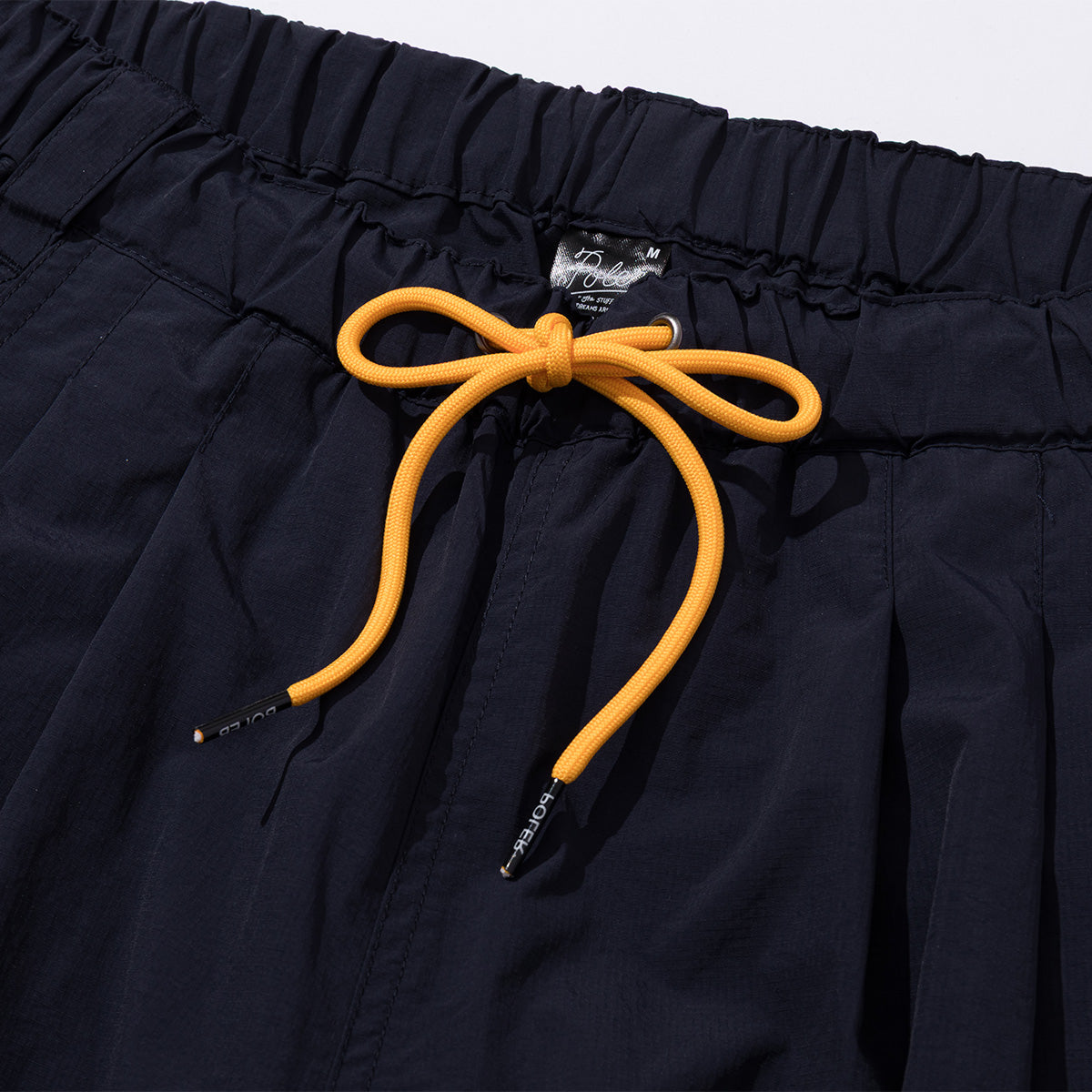 SHIRRING NYLON PARACHUTE PANTS