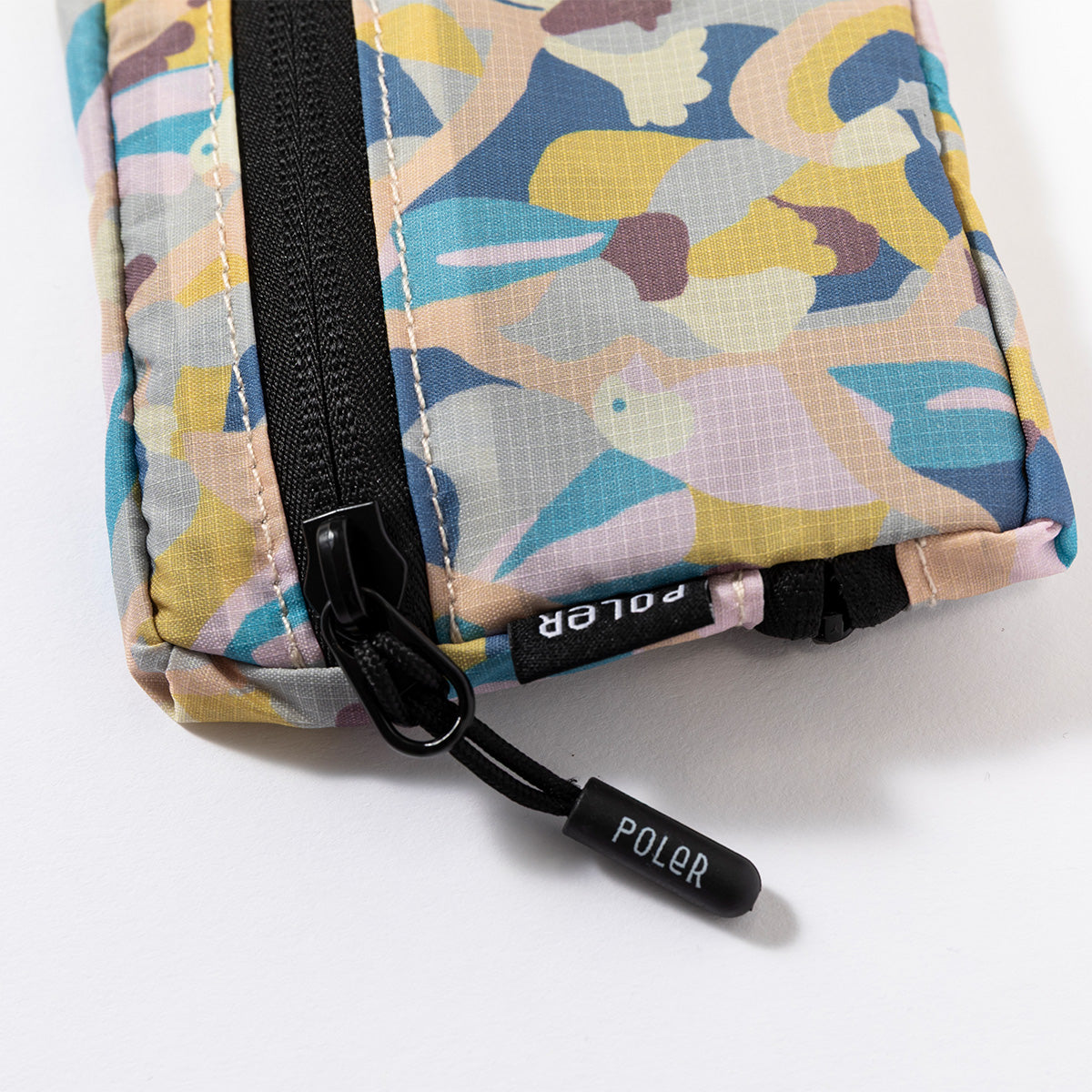 LIGHT STUFF COIN POUCH
