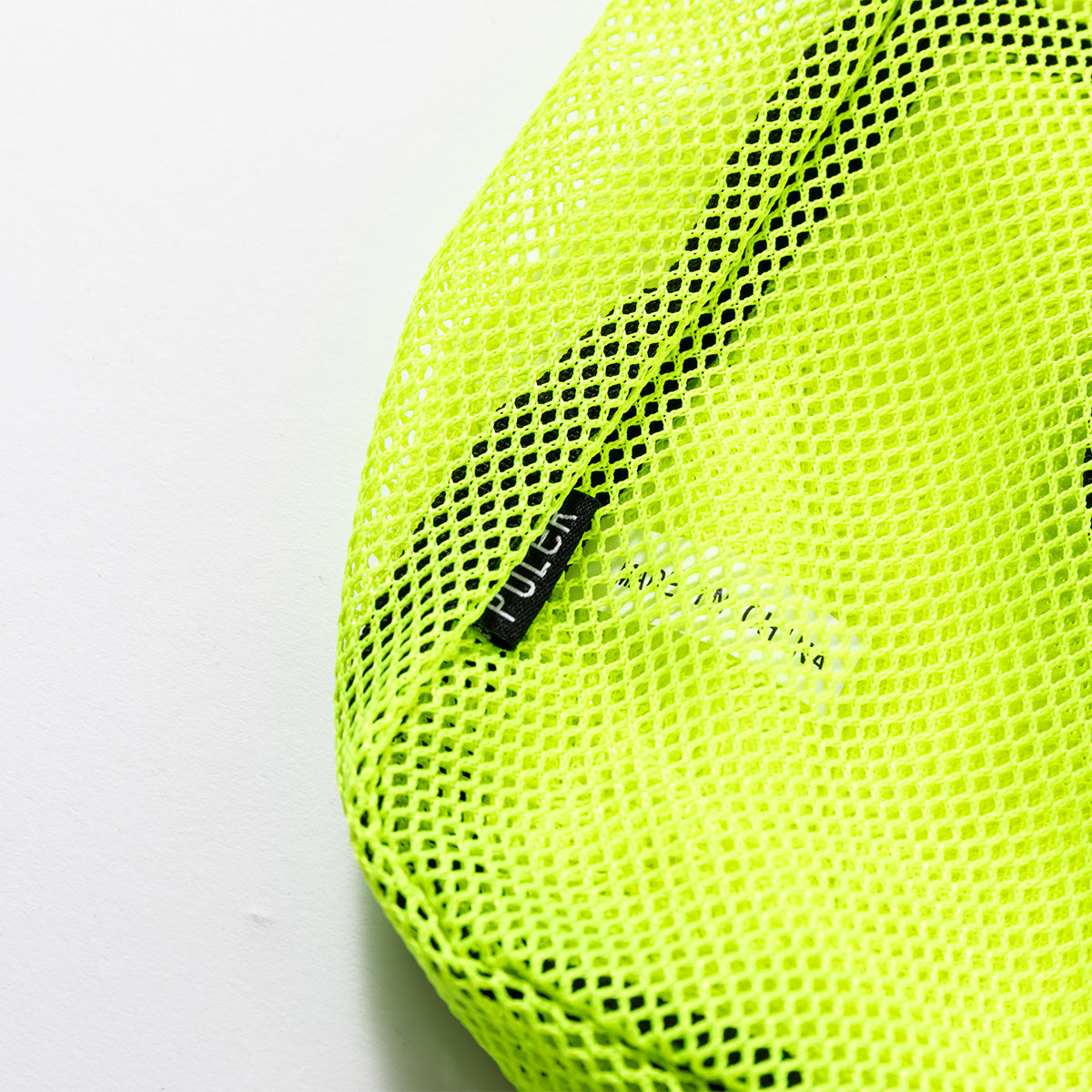 MESH STUFF STROLL SHOULDER