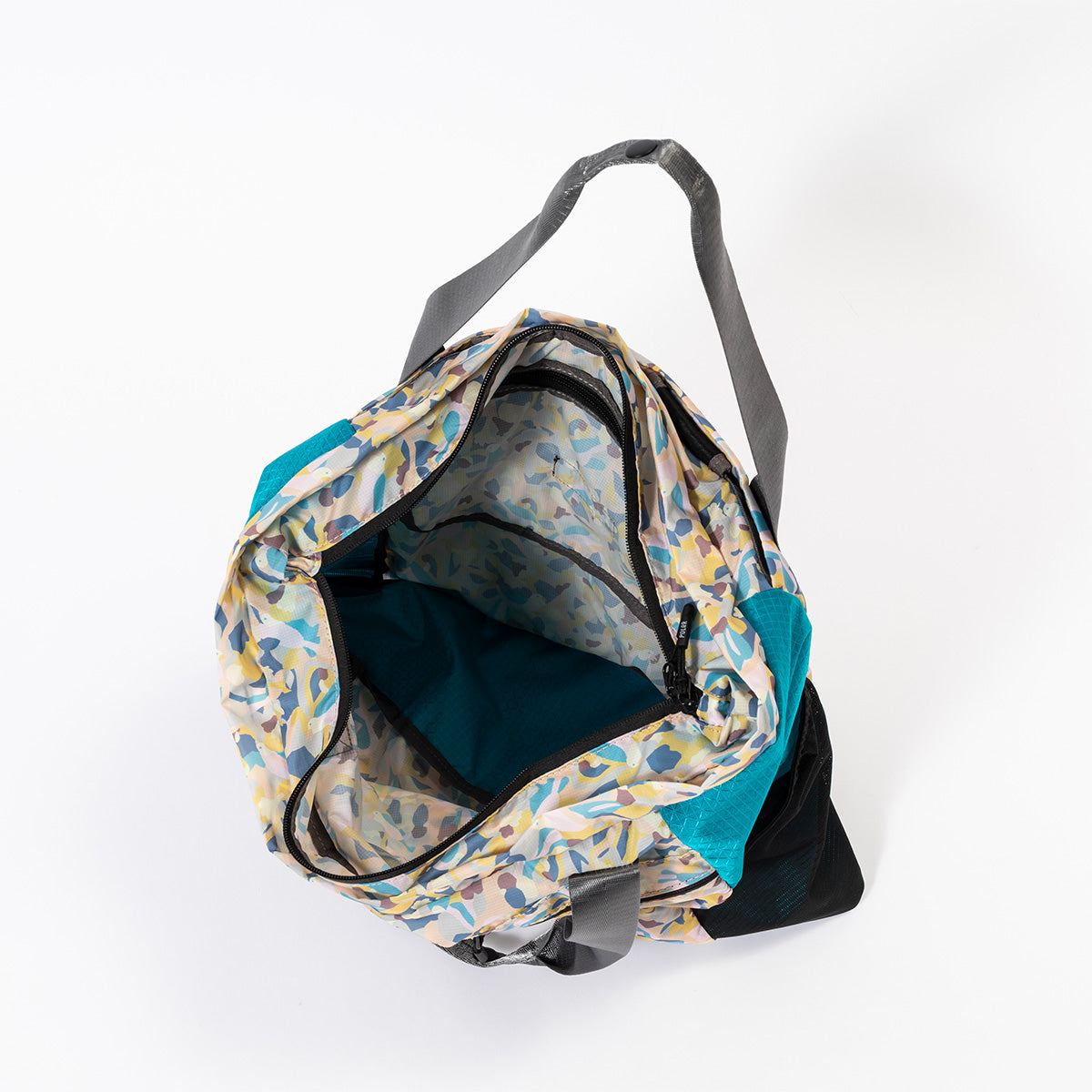 LIGHT STUFF TOTE BACKPACK