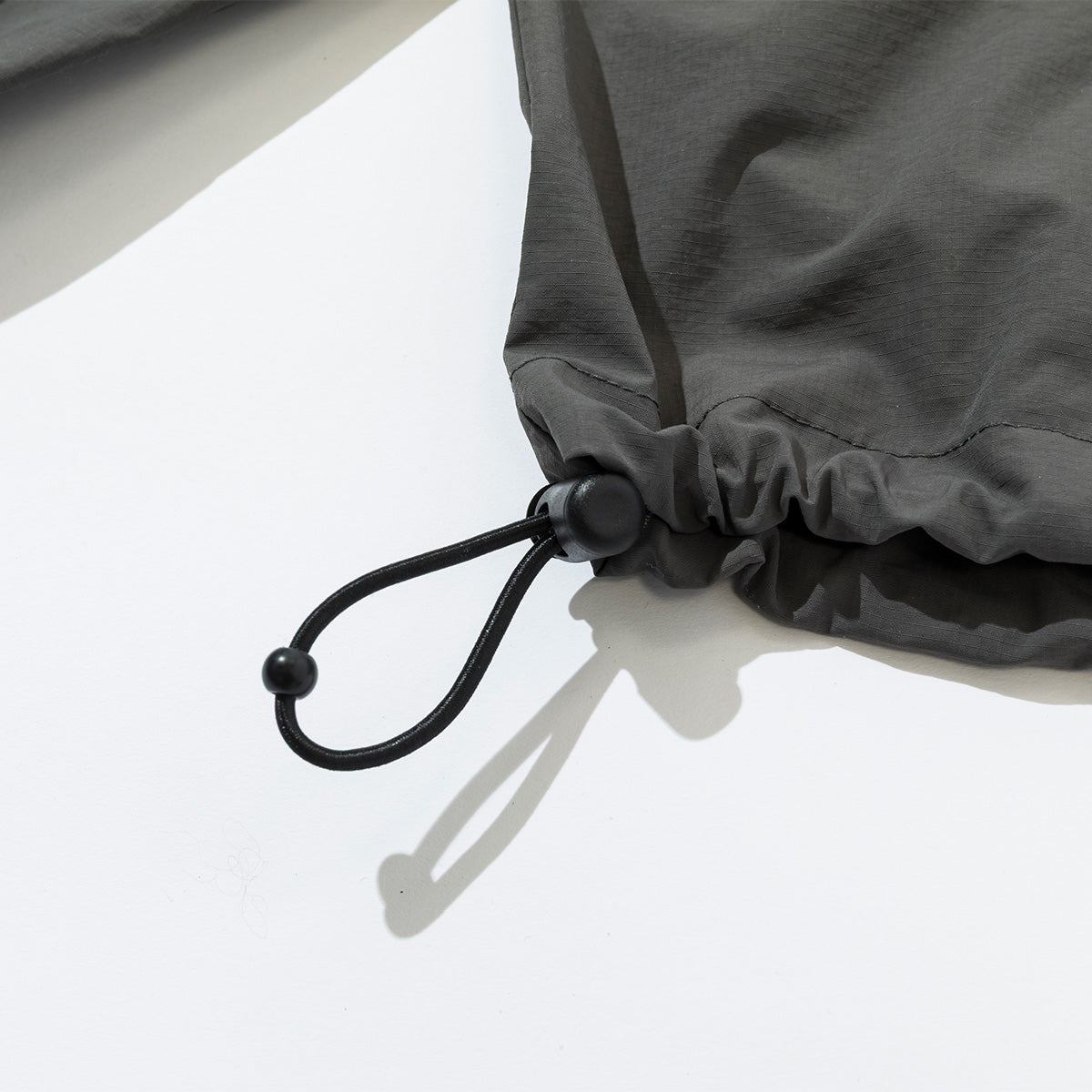 SHIRRING NYLON JACKET