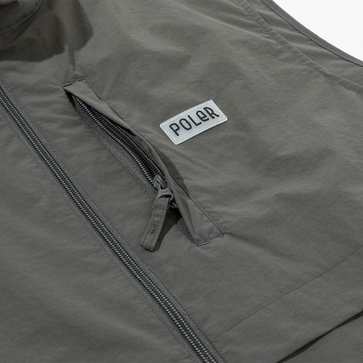SHIRRING NYLON VEST