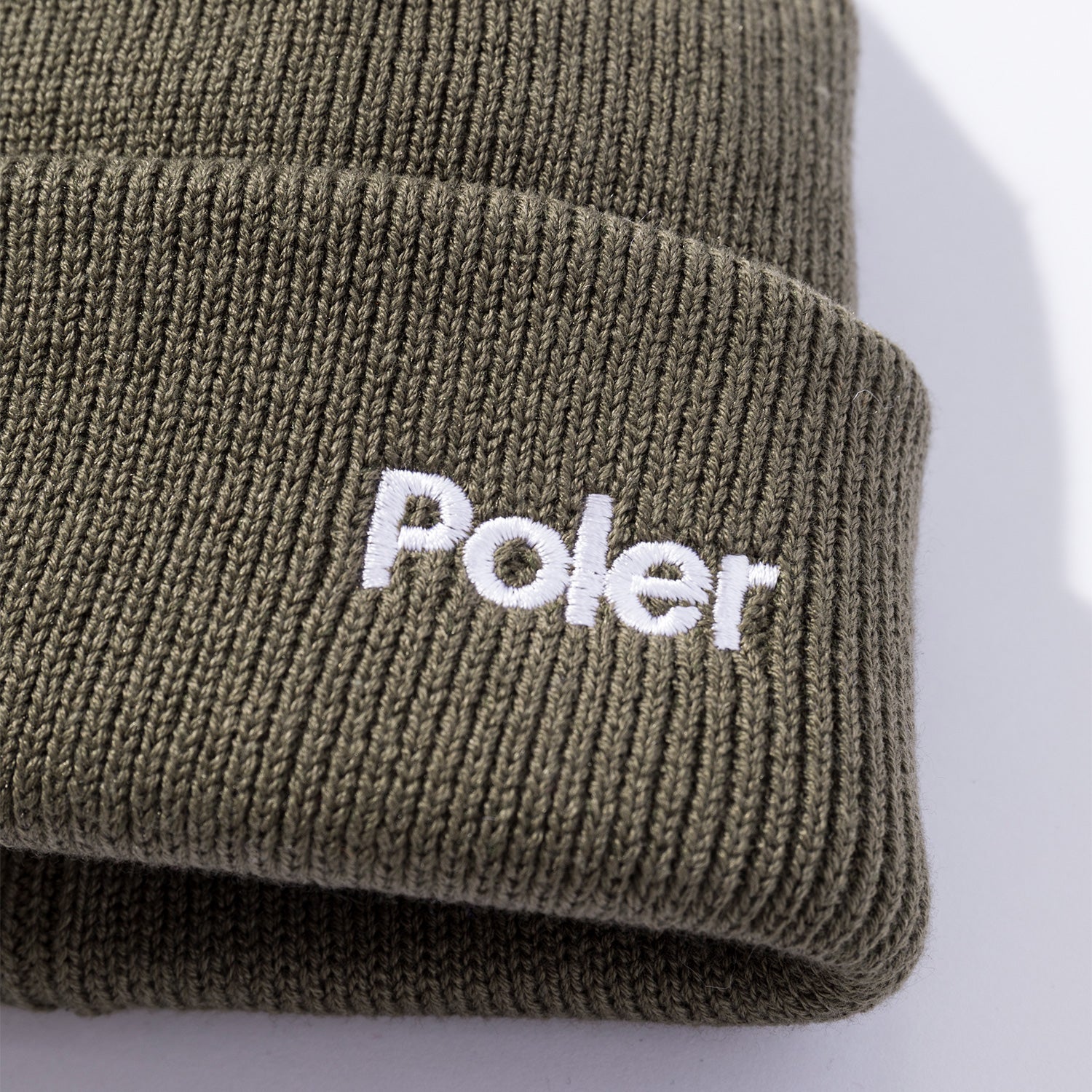 SHALLOW BEANIE