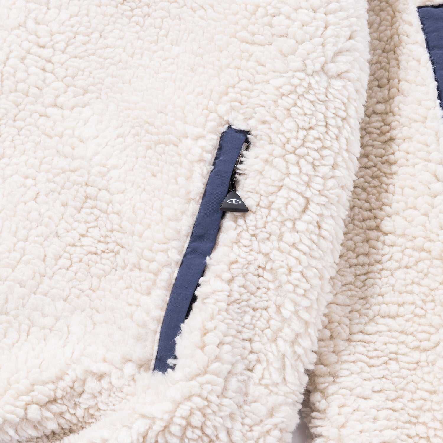 JACQUARD SHERPA JACKET