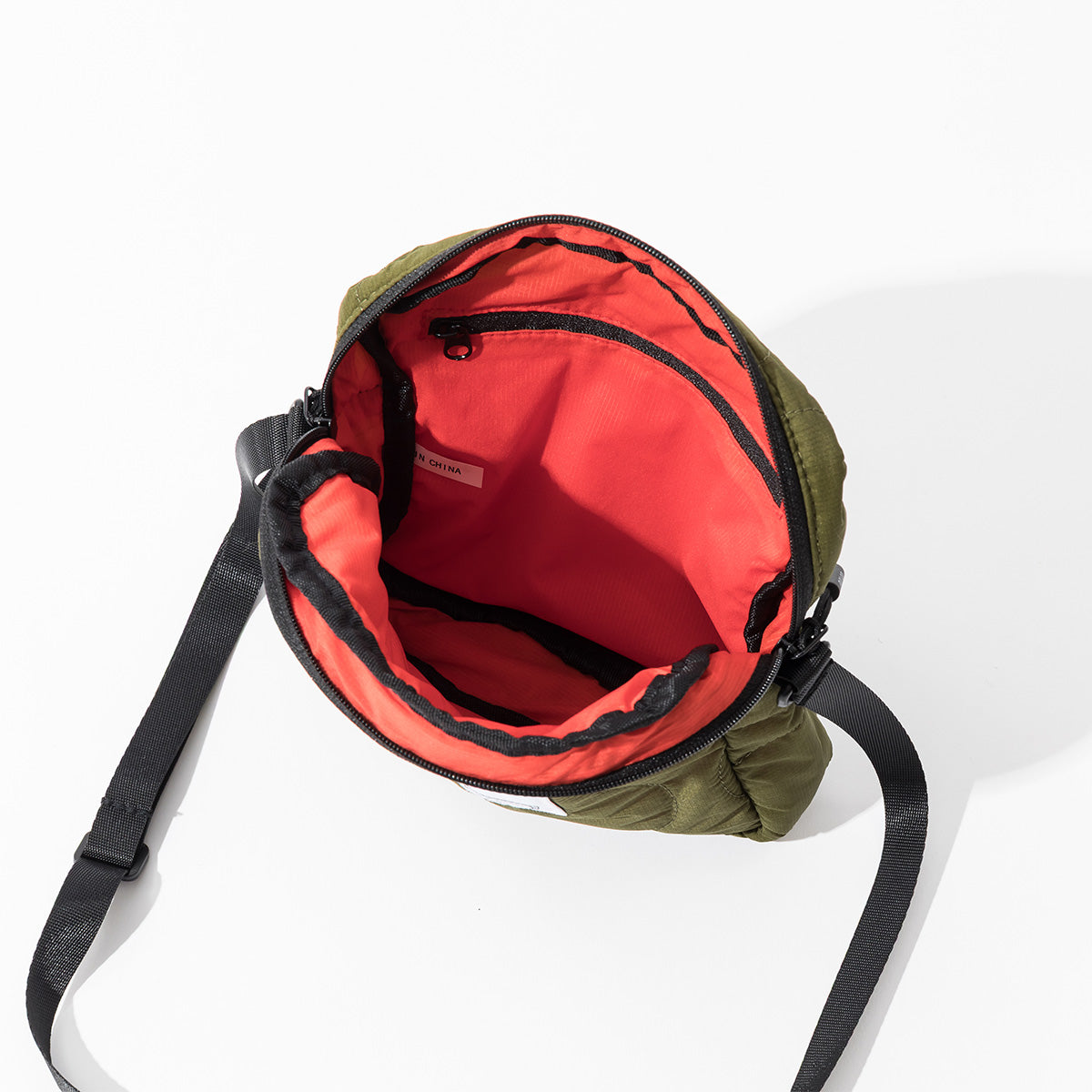 QUILTED SHOULDER POUCH