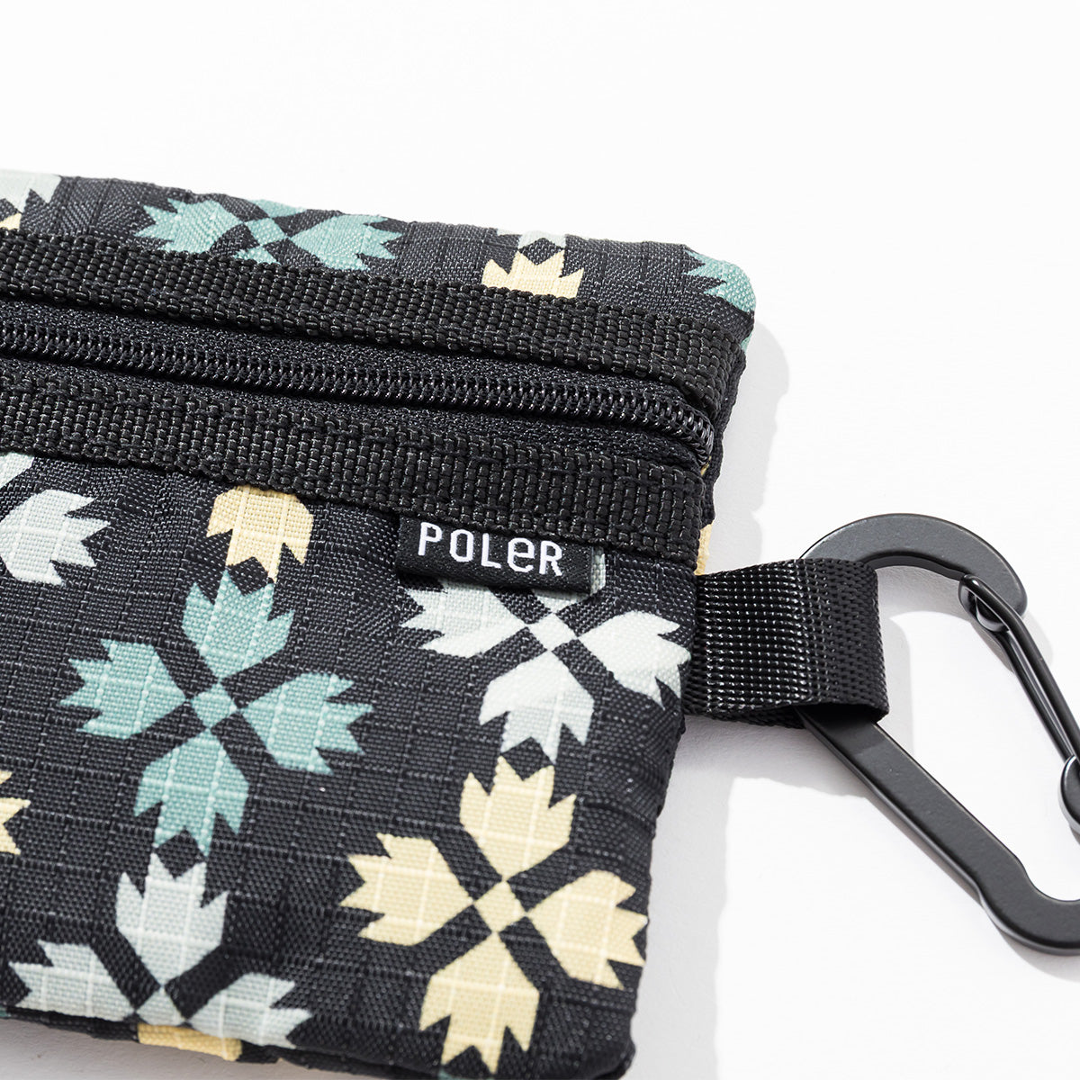 STUFFABLE COIN& PASS POUCH
