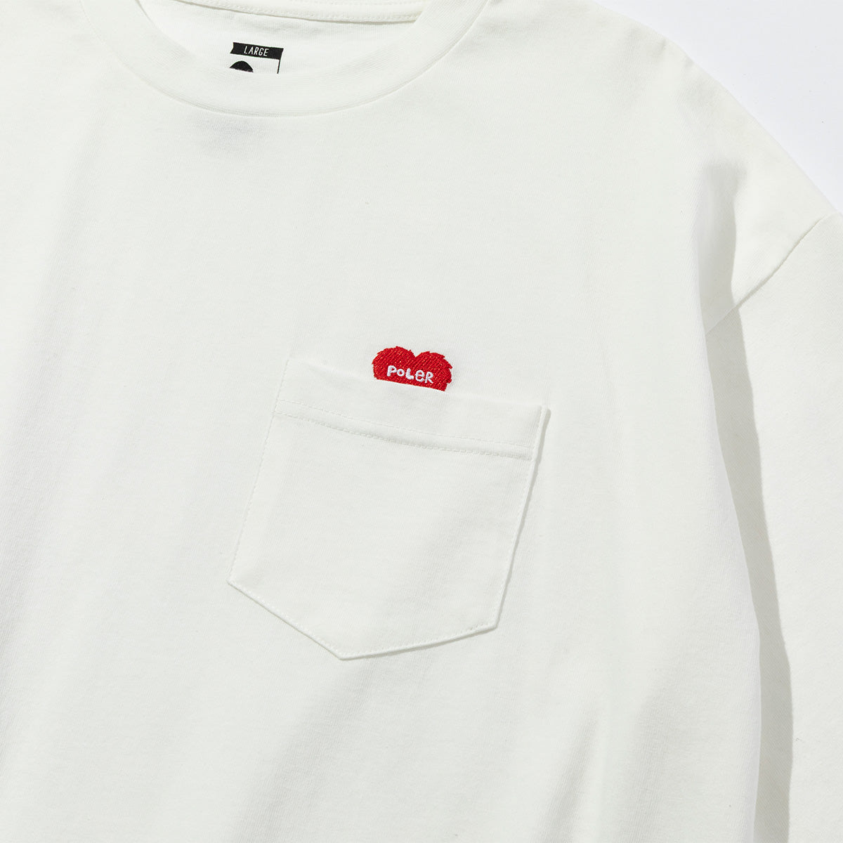 FURRY HEART RELAX FIT POCKET TEE