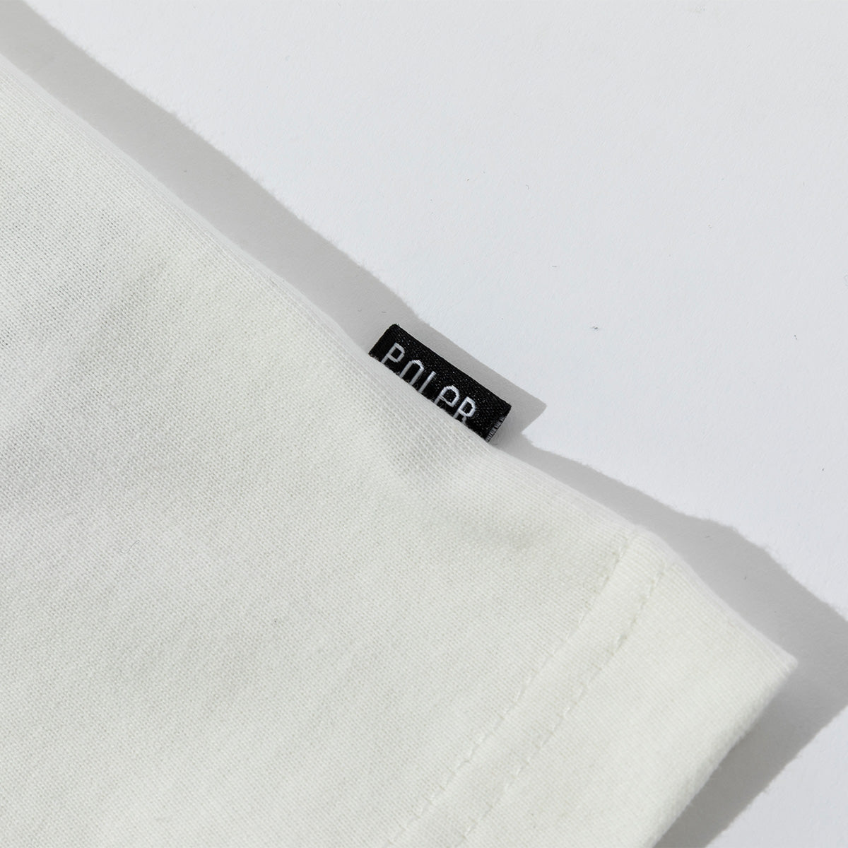 FURRY HEART RELAX FIT POCKET TEE