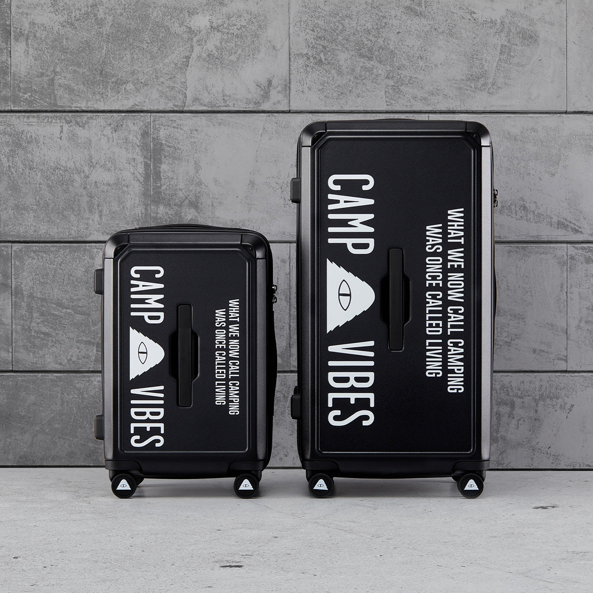 ADVENTURE LUGGAGE (28"inch.)