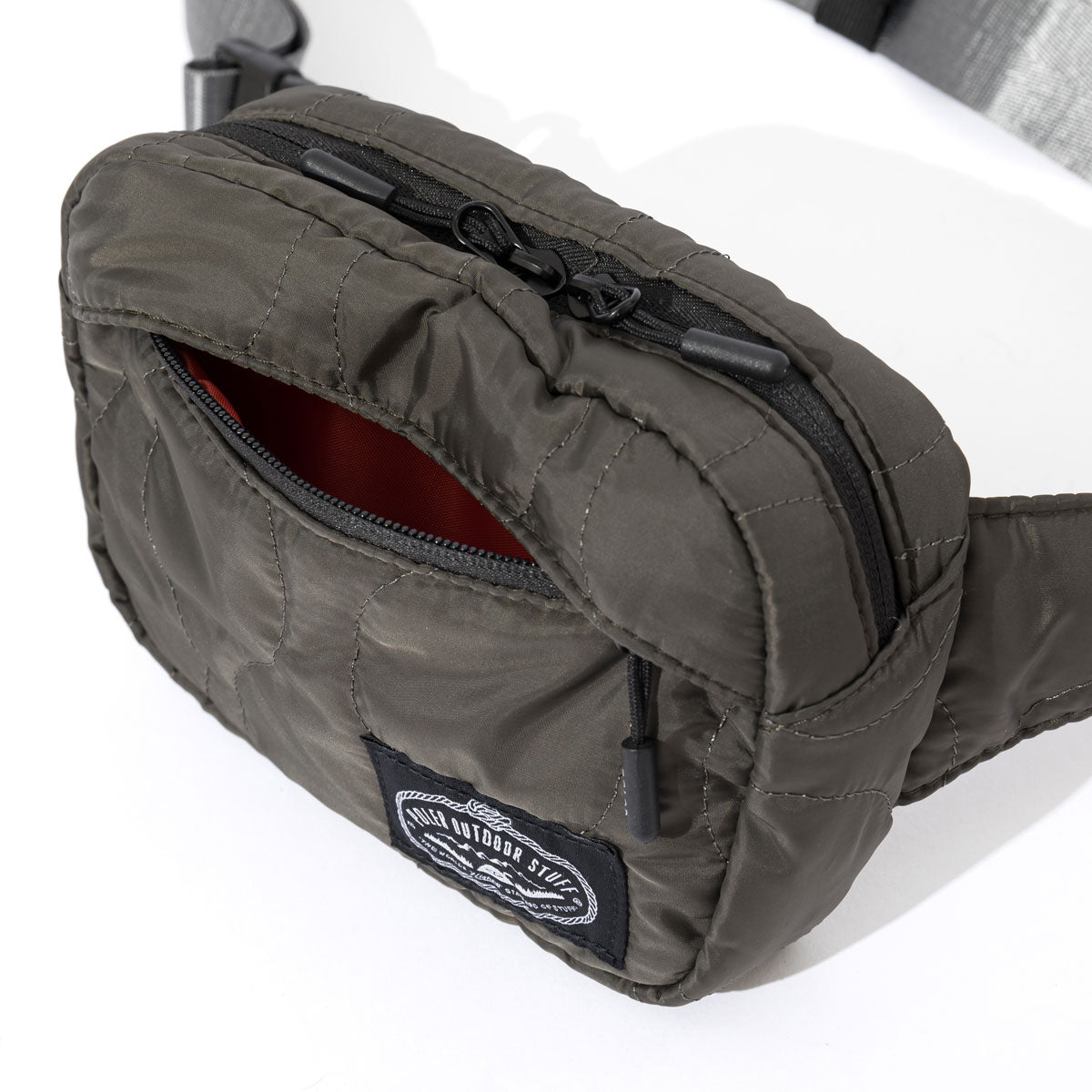 QUILTED SLING BAG