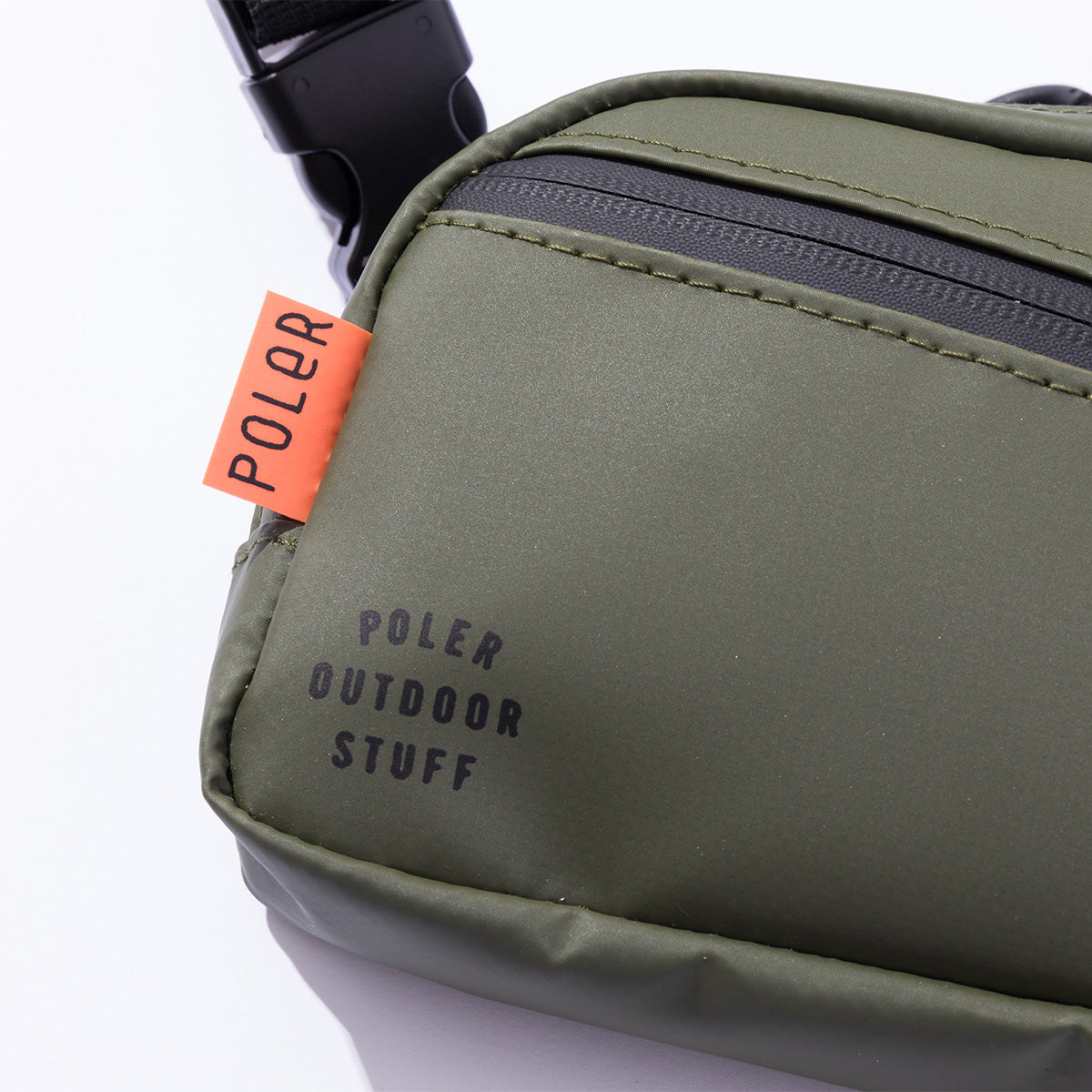 HIGH&amp;DRY PVC SHOULDER POUCH
