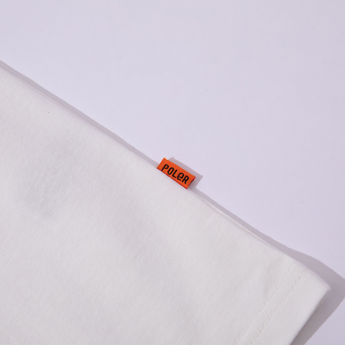 PRM POLER CHENILLE EMB TEE