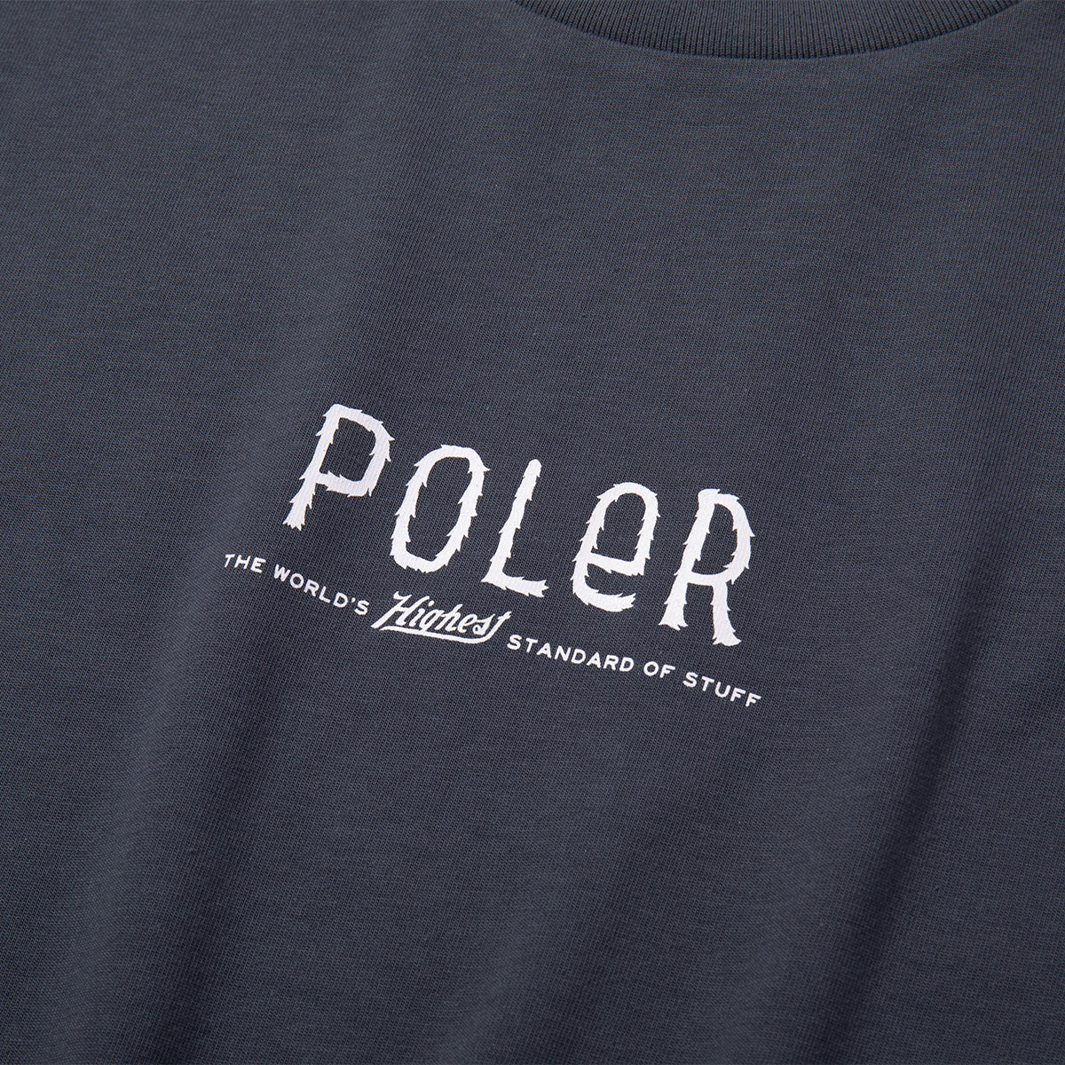 OUTSIDE POCKET FURRY TEE