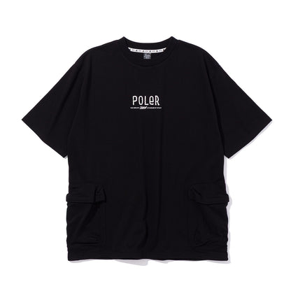 OUTSIDE POCKET FURRY TEE