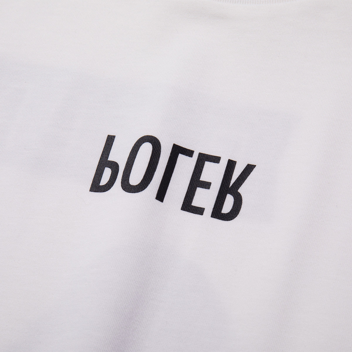 OUTSIDE POCKET SUMMIT TEE