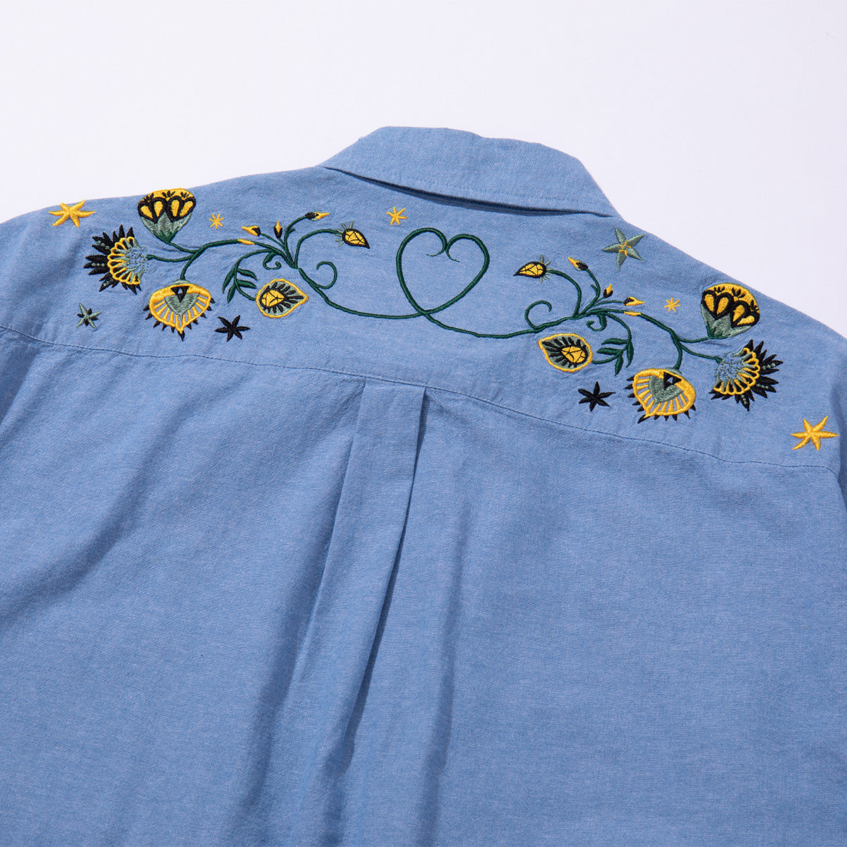 EMB POCKET CHAMBRAY S/S SHIRTS
