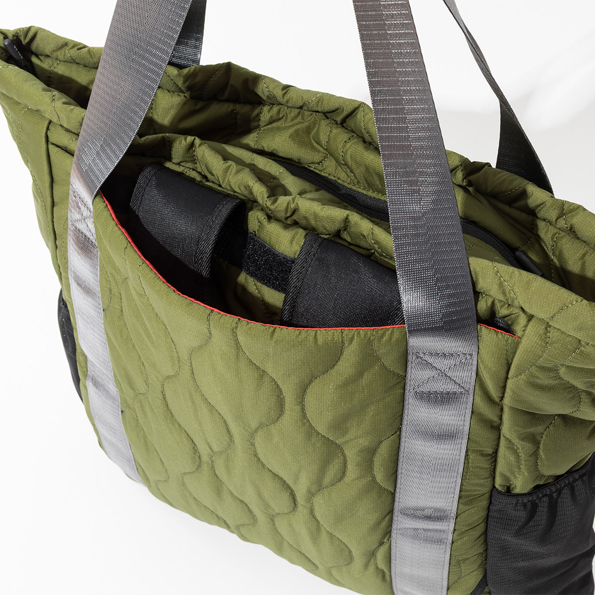 QUILTED TOTE BACKPACK