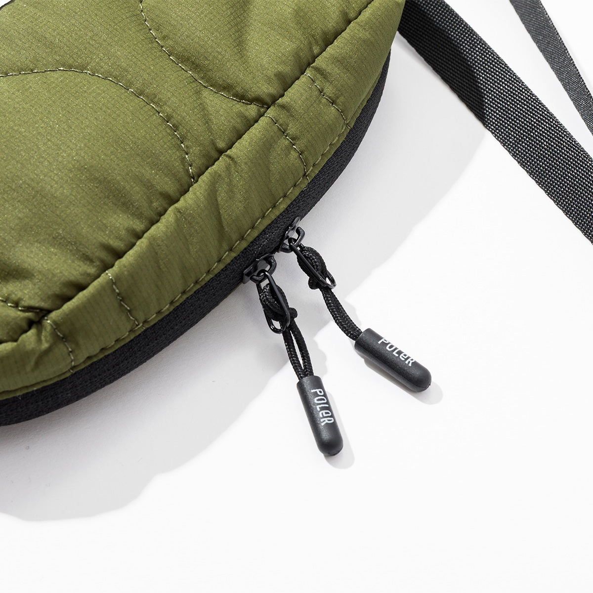 QUILTED SHOULDER POUCH