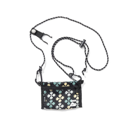 STUFFABLE DRINK POUCH