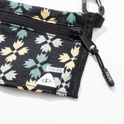 STUFFABLE DRINK POUCH