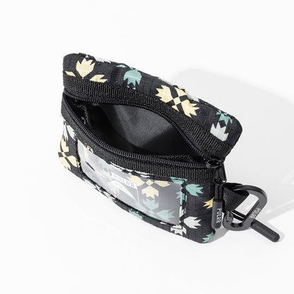 STUFFABLE COIN&amp; PASS POUCH