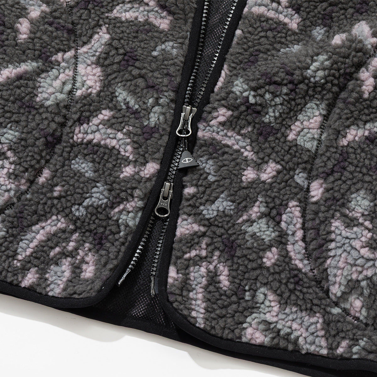 JACQUARD SHERPA NO COLLAR VEST